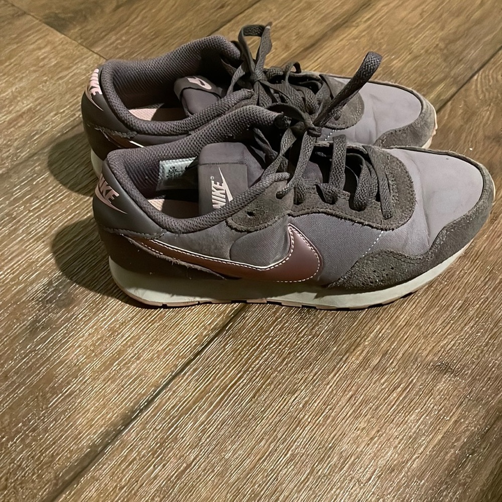 Nike Girl Sneakers
